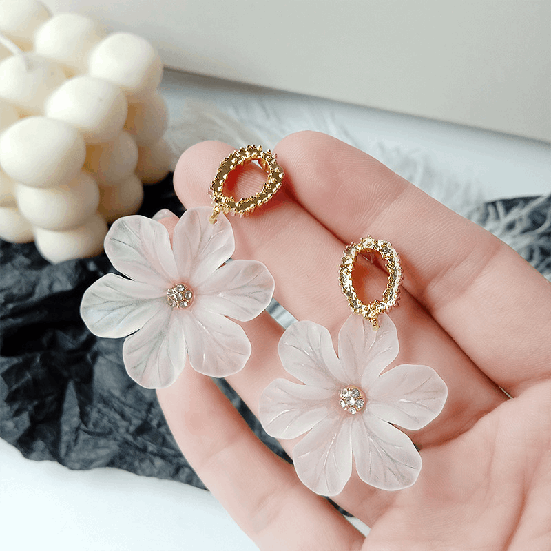 Simple Metal White Flower with zircon Drop Korean Earrings for Women