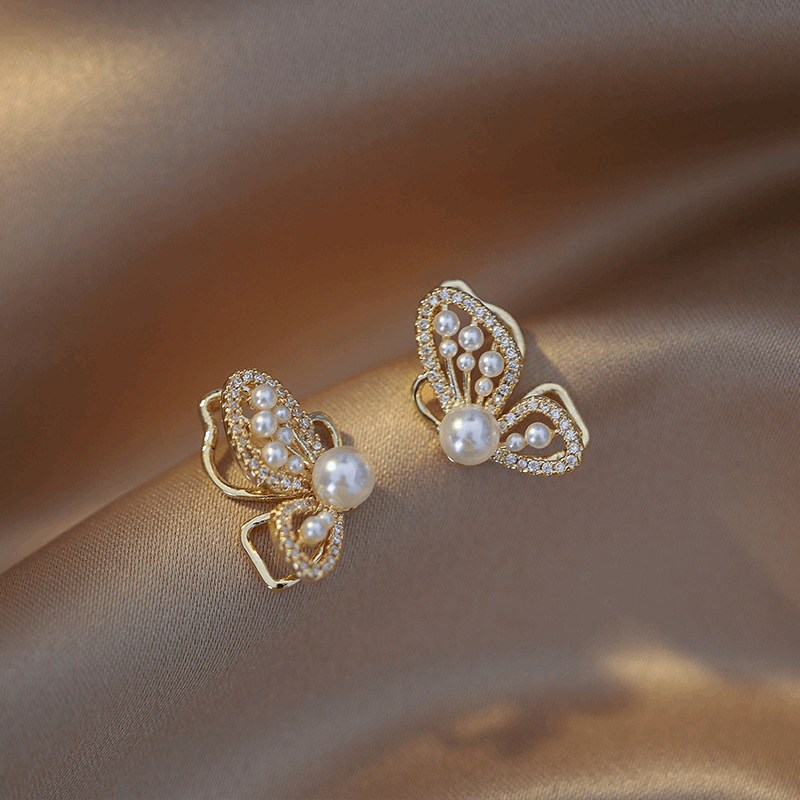 Trendy Golden Beaded Butterfly with Pearl Stud Korean Fashion Earrings with s925 needle