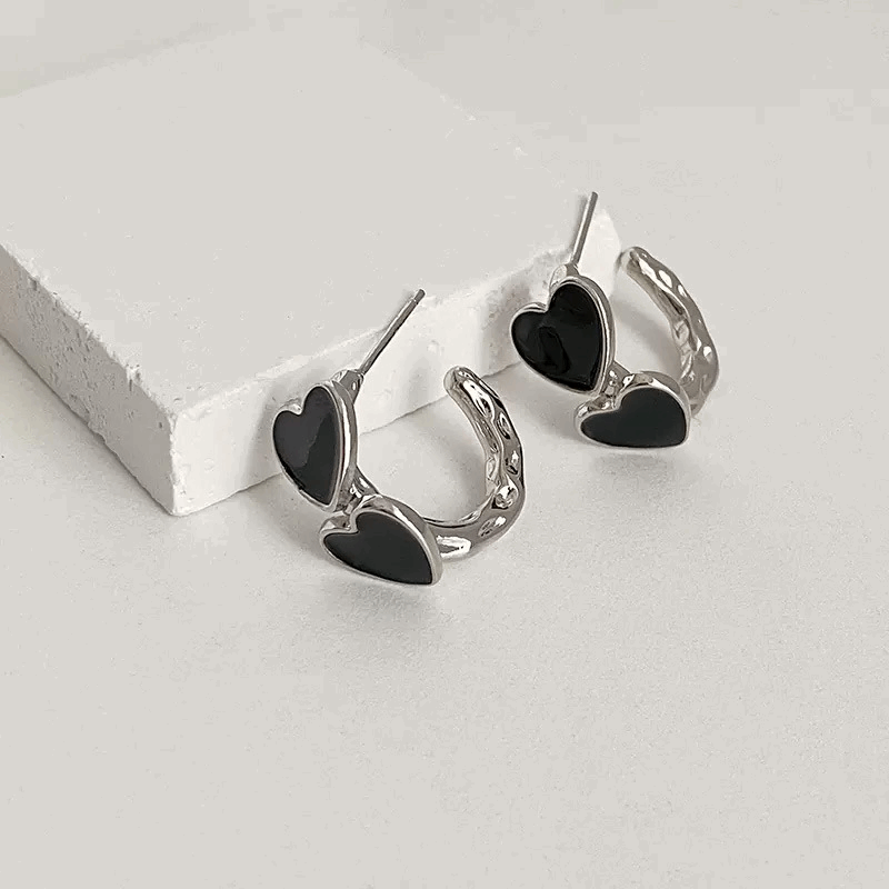 Korean Style Black Enamel Twin Heart with Silver Plating Stud Ear Clip Korean Earrings
