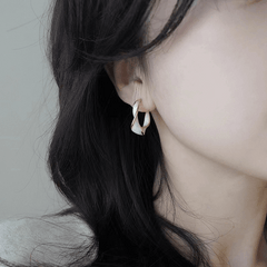 French Circle White Irregular Twisted Round Enamel Style Korean Fashion Earring