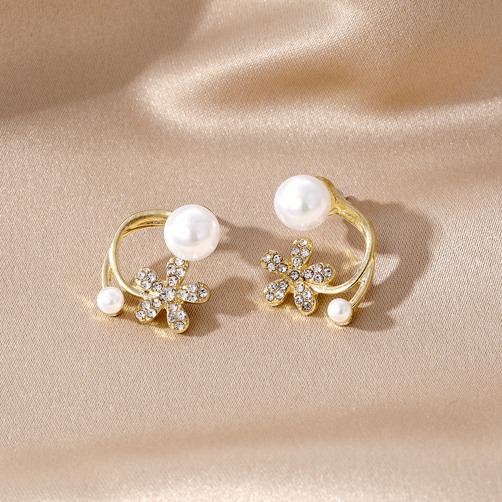 Luxury Rhinestone Flower with White Pearl Elegant Stud Korean Earrings for Women