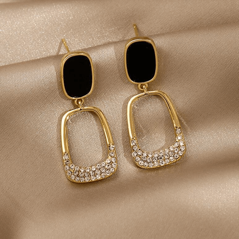 Vintage Golden Tone Rhinestone Black Enamel Oval shaped Dangle Drop Korean Earrings
