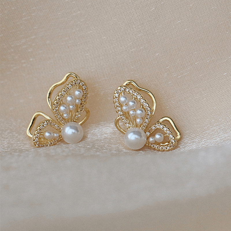 Trendy Golden Beaded Butterfly with Pearl Stud Korean Fashion Earrings with s925 needle