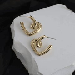 Golden Twisted Heart-shaped Personalized Love Stud Korean Earring