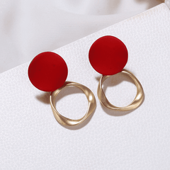 Fashionable and Minimalist Red Light Luxury Style Golden Matte Wave Curved Metallic Korean Earrings