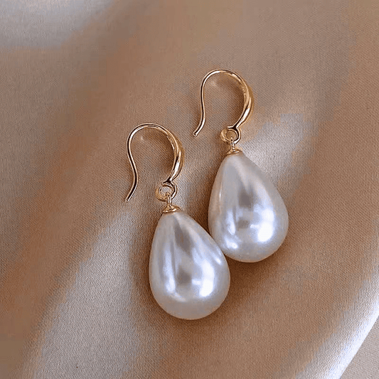 Retro Water Drop Pearl Design with Gold Plated Hook Teardrop Dangle Korean Drop Earrings