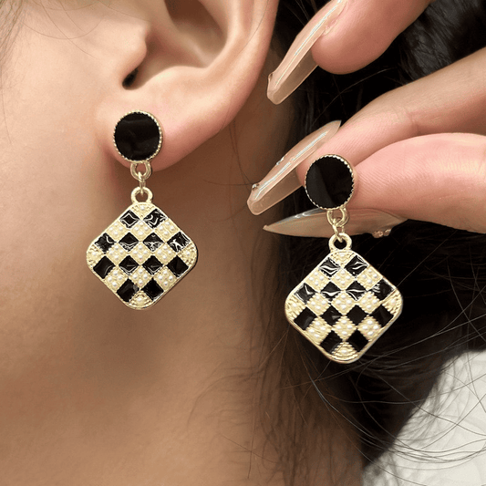 Vintage Luxurious Geometric Black and White Checkerboard Square Long drop Korean Earring