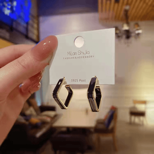 Retro Geometric Black Square Luxury Hoop Korean Earrings for Women