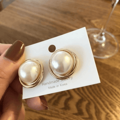 Vintage Big White Pearl with Golden Swirl Rings Stud Korean Earring for Women