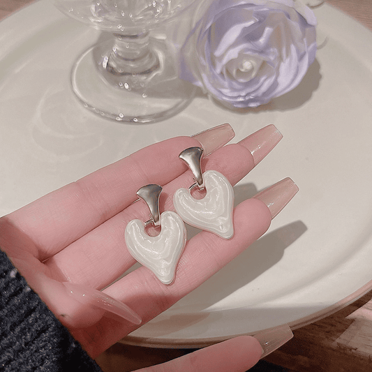 Minimalist Heart Shaped Love White Enamel Stud Korean Earring for Women Girls