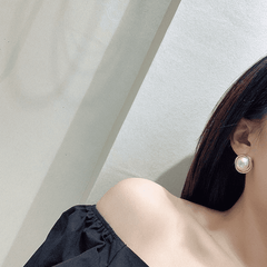 Vintage Big White Pearl with Golden Swirl Rings Stud Korean Earring for Women