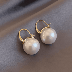 Luxury Simple Small Gold White Pearl Hoop Korean Earrings for Women