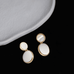 Vintage White Enamel Natural Shell Geometric Round Drop Korean Earrings for Women