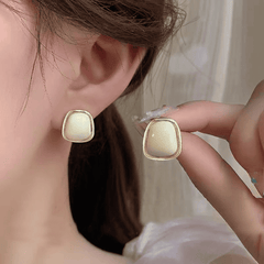 Simple Trapezoidal White Resin Geometric Retro Premium stud Korean Earrings