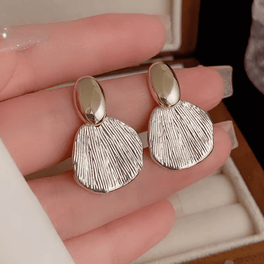 Silver Style Cool and Minimalist Seashell with golden Metal Korean Drop Earrings for Women