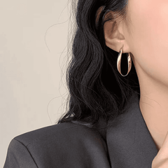 Classical Lightweight Twisted Oval Shaped Golden Korean Style Hoop Earrings for Girls