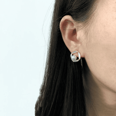 Simple Imitation Pearl Stud Earrings for Women with Rhinestone Light Luxury Shiny Korean Earring