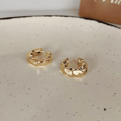 Retro Golden Irregular Metal Circle Luxury Hoop Korean Earrings for Women