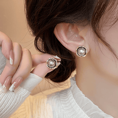 New Stylish Simple Grey Imitation Pearl Retro Light Stud Korean Earring for Girls