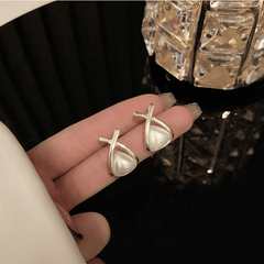 Latest Trendy Golden Triangle Shaped with White Pearl retro Stud Korean Earrings for Girls