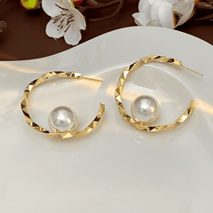 Fashion Big C-shaped Large Twisted Golden Hoop with Big Pearl Stud Korean Earrings