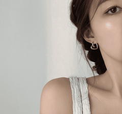 Silver Twisted Heart-shaped Personalized Love Stud Korean Earring