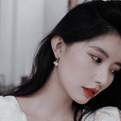 Elegant Double White Pearl Minimalist Gold Hoop Korean Earrings with Dual Pearl Charm for Women