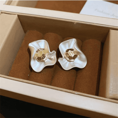 Vintage Irregular Silver Flower Petal Design Stud Korean Earrings for Girls