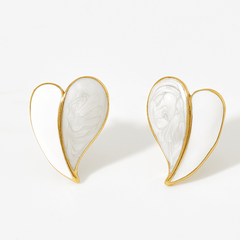 Vintage White Enamel Shiny Love Heart-shaped Stud Korean Earrings for Girls