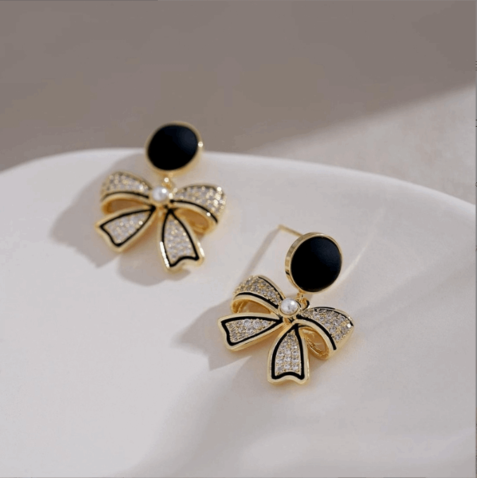 Korean Black Bow Stud Earrings Light Luxury Design with Sparkles Bowknot Fashion Earrings for Women