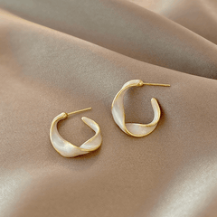 French Circle White Irregular Twisted Round Enamel Style Korean Fashion Earring