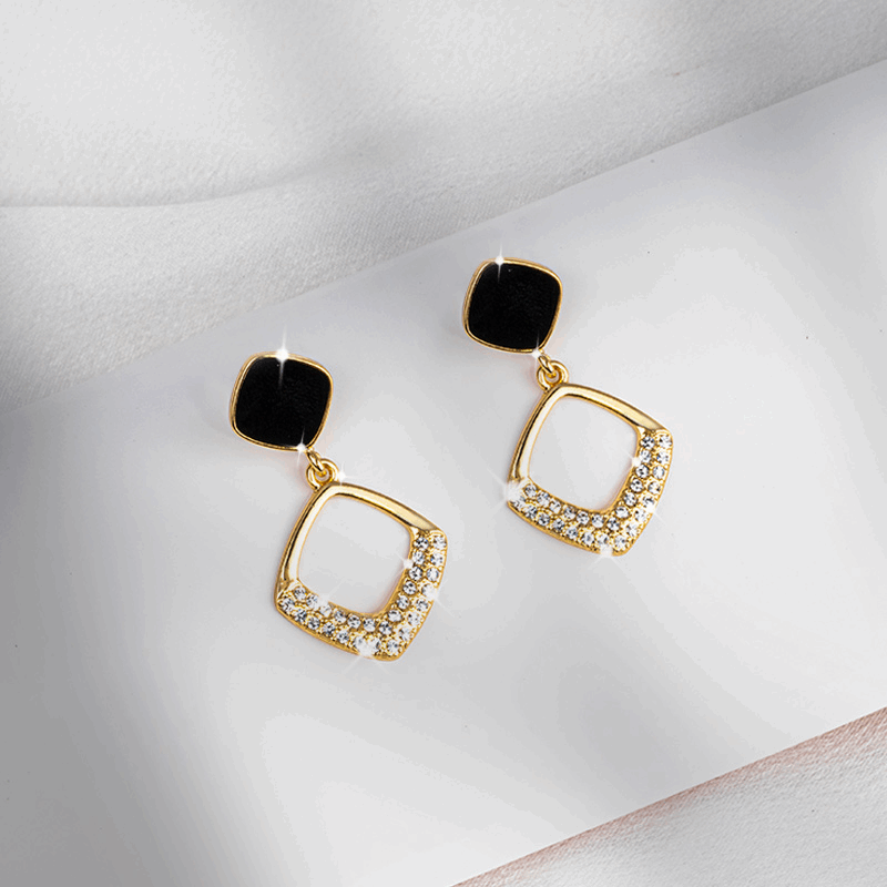 Square Stud Earrings Black Enamel Gold Plated Hollow Pendant with Rhiestone Fashion Korean earring