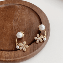 Luxury Rhinestone Flower with White Pearl Elegant Stud Korean Earrings for Women