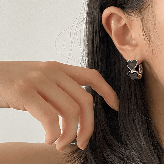 Korean Style Black Enamel Twin Heart with Silver Plating Stud Ear Clip Korean Earrings