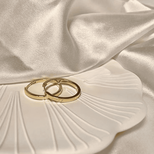 Classic Simple Matte Golden Round Circle Shaped Korean Style Hoop Earrings for Women