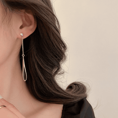 European Luxury Black Tassel with Golden Long Chain Drop Korean Earrings for Girls For Party