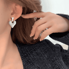 Minimalist Heart Shaped Love White Enamel Stud Korean Earring for Women Girls